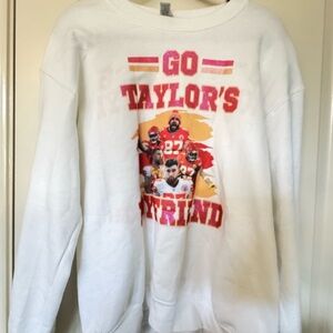 White Graphic Sweater “Go Taylor’s Boyfriend”